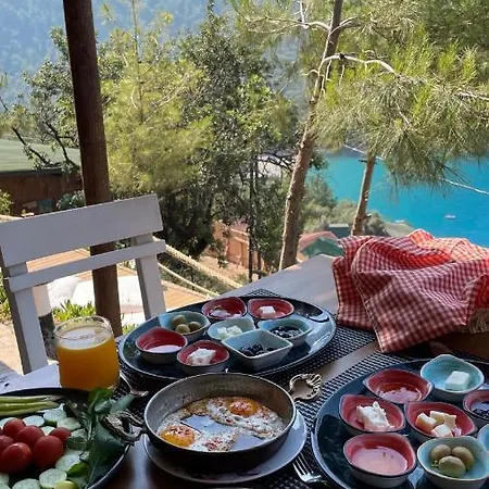 Kabak Uetopya Kamp فندق فاراليا