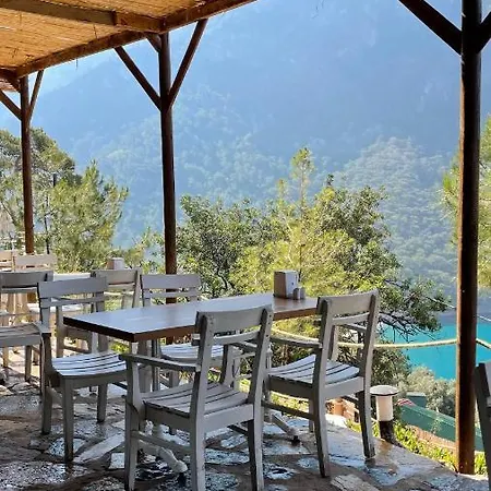 Kabak Uetopya Kamp فندق فاراليا